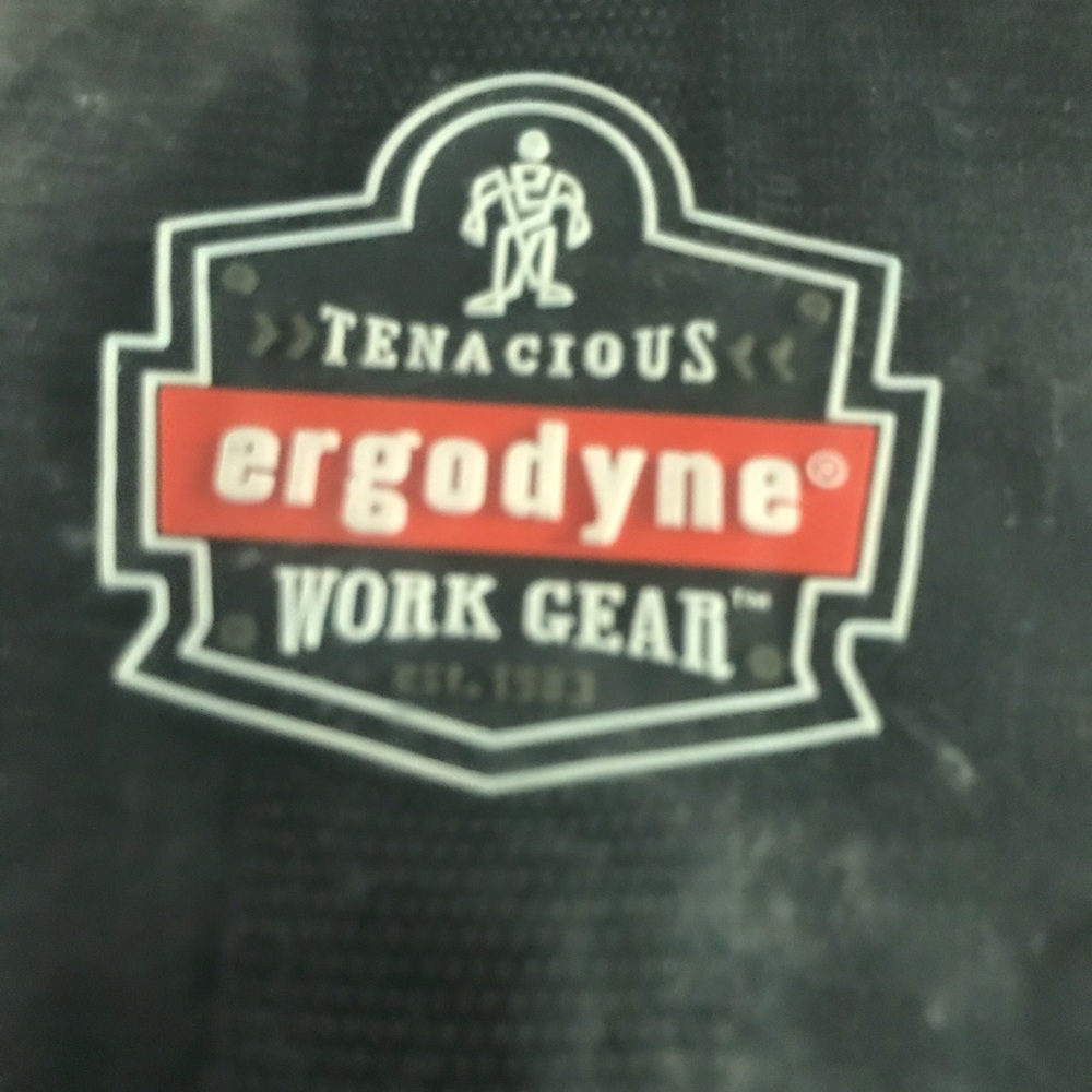 New back support work gear - Picture 2 of 3